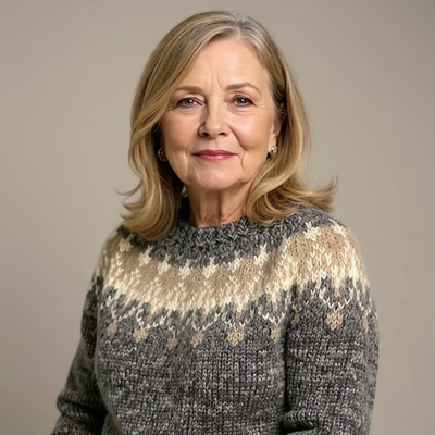 Samantha | Handgemachter Vintage-Pullover